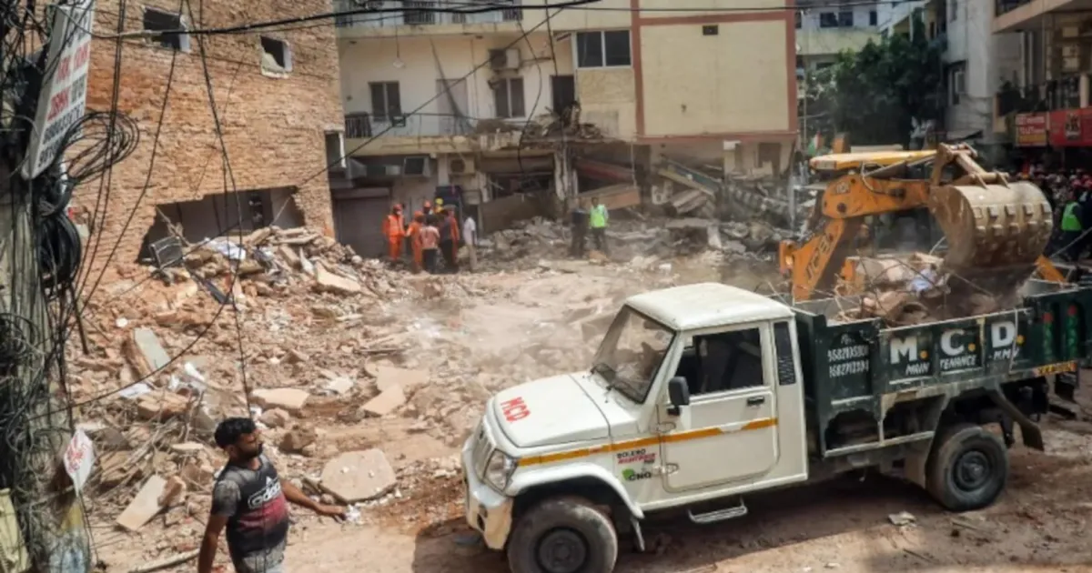 3 Hostel Buildings Declared Dangerous After Satya Niketan Tragedy