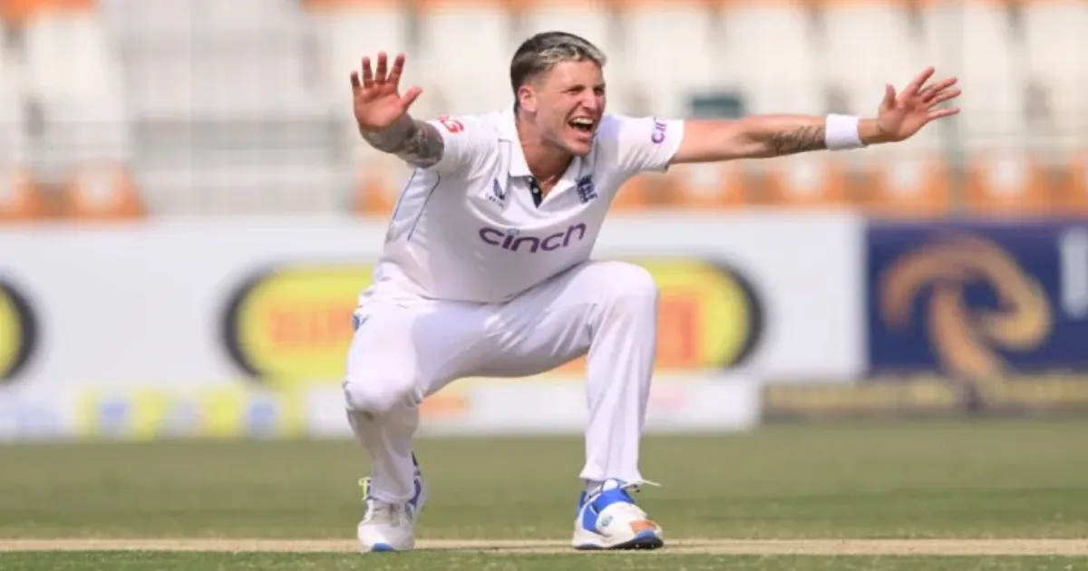 Brydon Carse Claims Five Wickets Before Bizarre Dismissal Grabs Attention In County Cricket