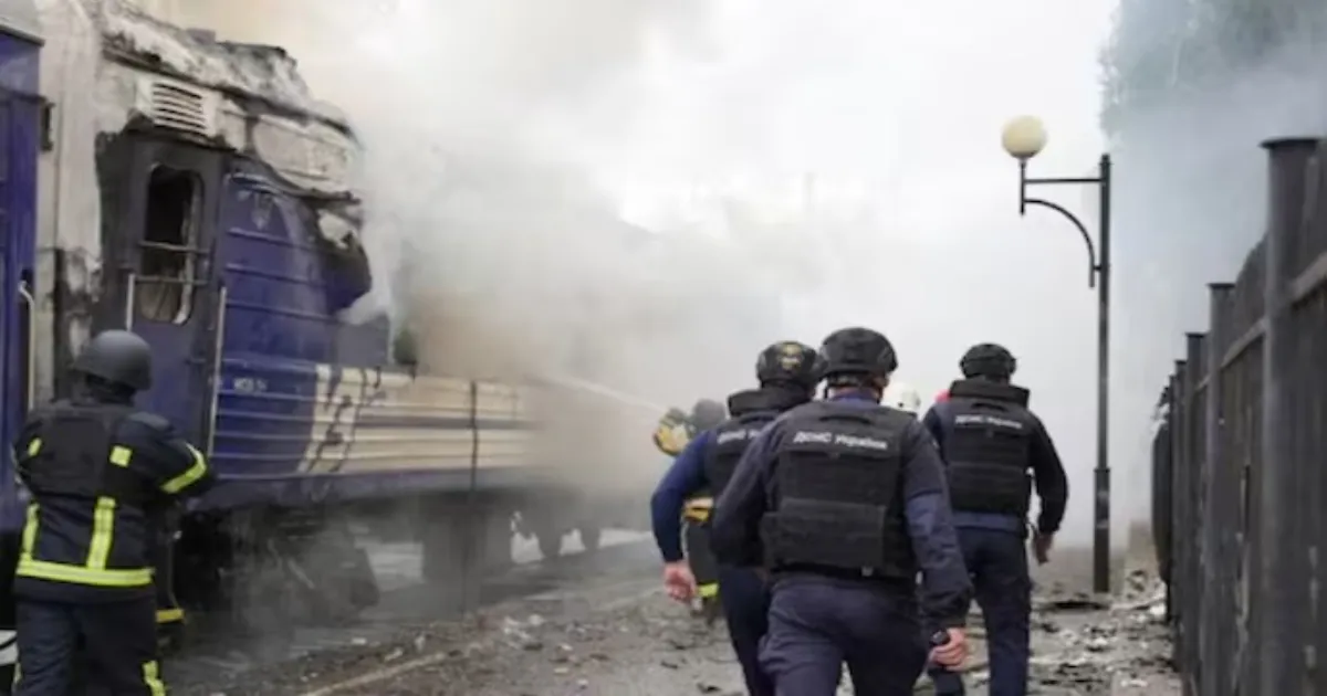 Boris Johnson Departs Ukraine Station, Russian Drone Strikes Nearby Train Minutes Later In Attack