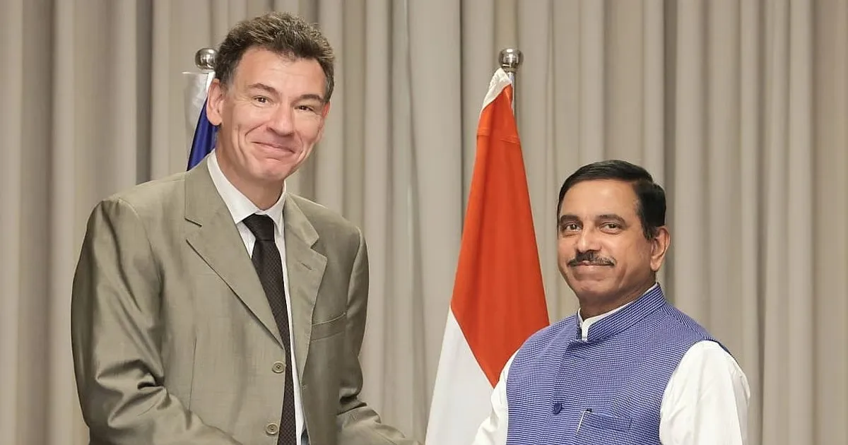 India, France Discuss Student Mobility, Joint Research And French University Campuses