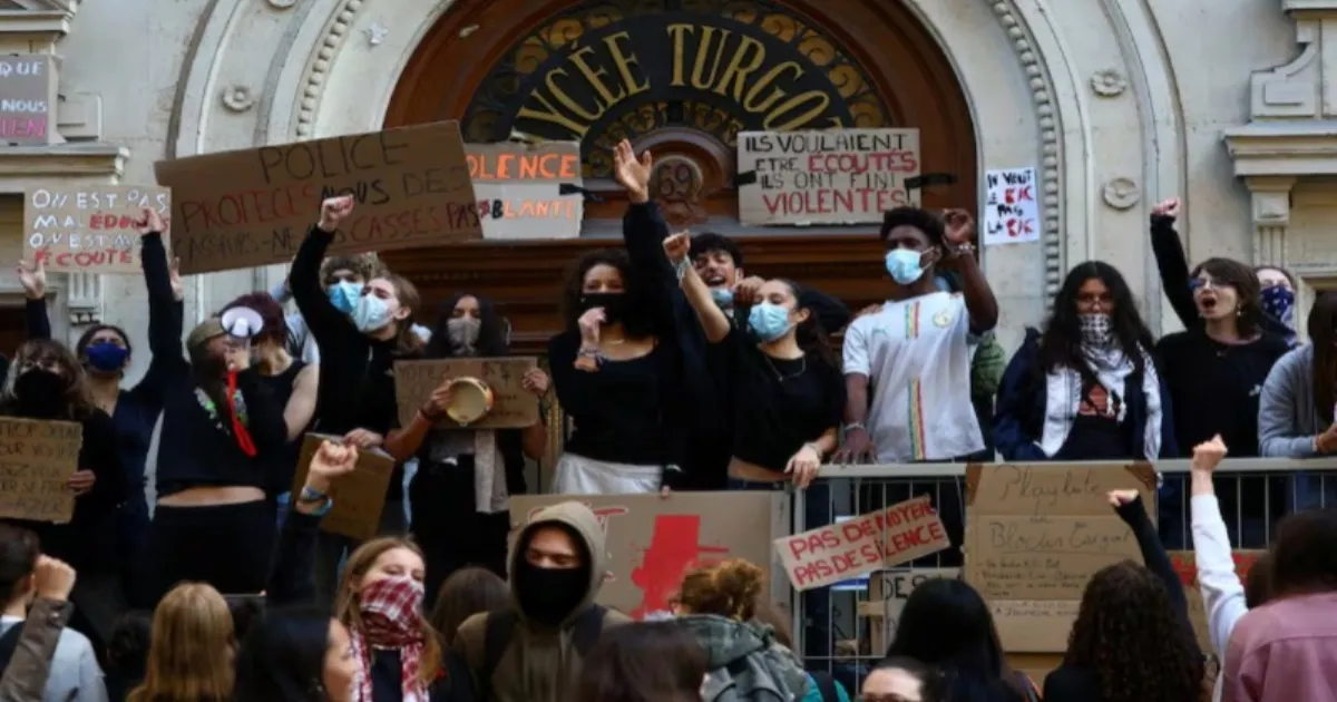 Hundreds Of Schools Stay Closed Across France Amid Student Protests