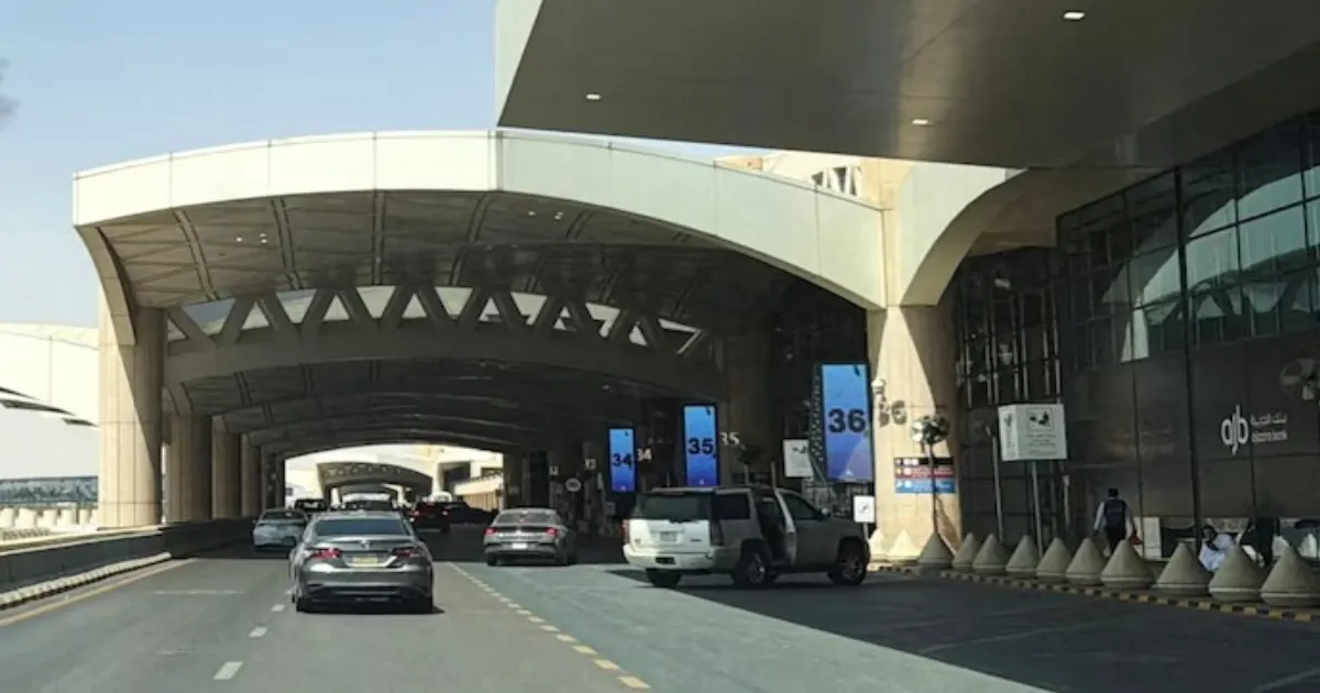 Houthi Attacks Reportedly Damage Aircraft At Riyadh Airport Amid Escalating Regional Tensions
