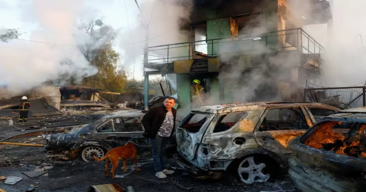 Russian Assaults Leave 30 Dead Across Ukraine As Delegations Prepare For Crucial Talks In America