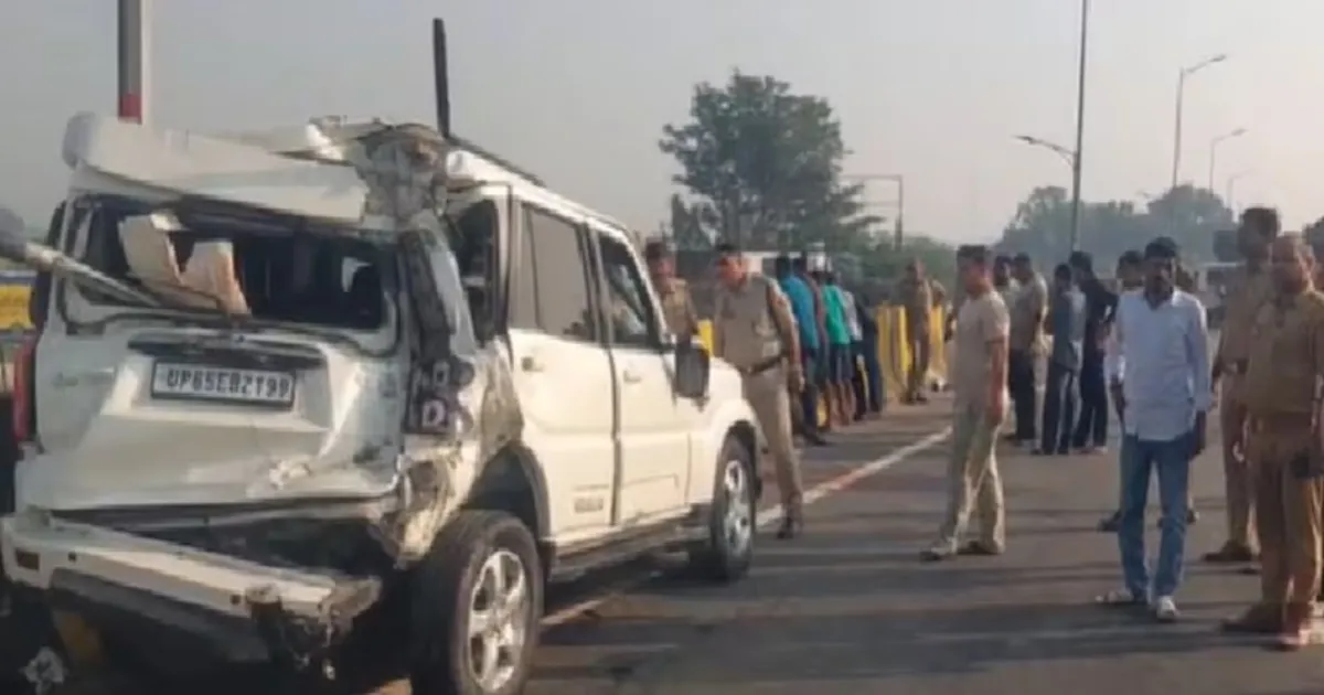 Varanasi Highway Tragedy: Truck-SUV Collision Kills Four, Prompting Police To Investigate The Fatal Crash