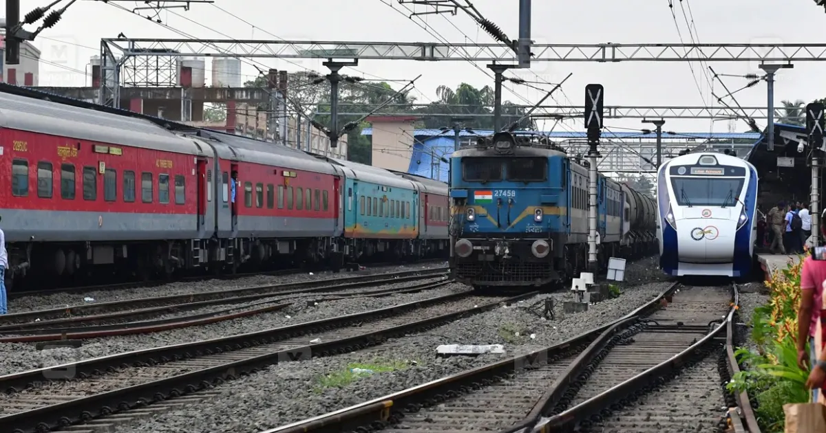 Indian Railways Cites Penalties for Loud Music and Speakerphone Use on Trains