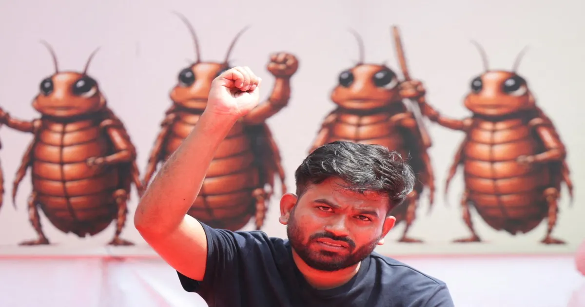 Abhijeet Dipke Says Delhi Ramlila Organisers Helped Publicise Cockroach Effigy Through Their Controversy
