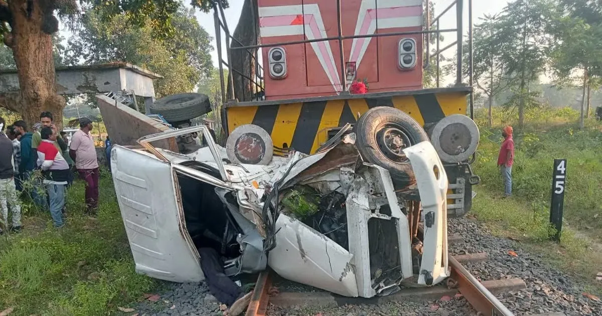 One Dead After Freight Train Hits Pickup Van In Madhya Pradesh’s Anuppur