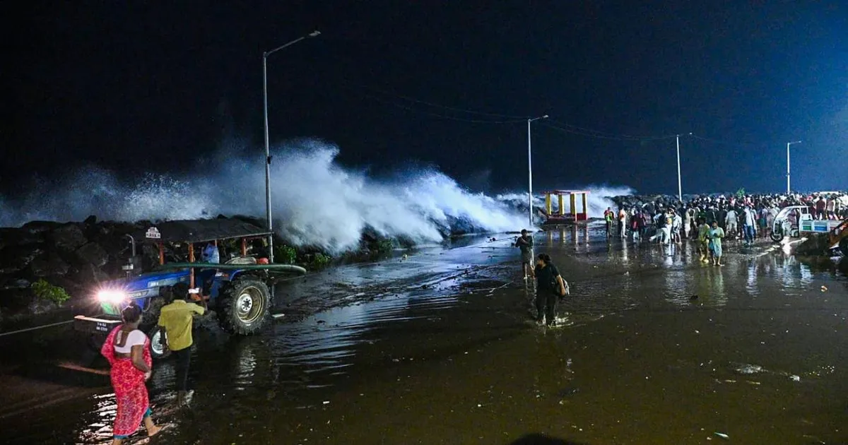 Cyclone Arnab Crosses Andhra Pradesh Coast, 167 Srikakulam Villages Under Flood Alert