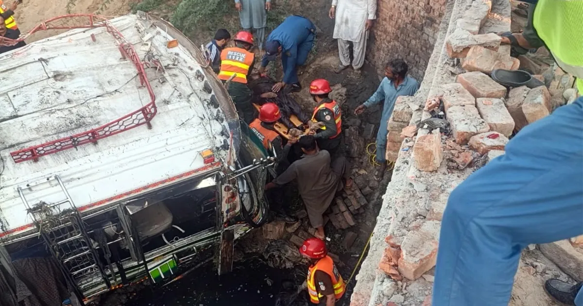 10 Killed In Pakistan After Oxygen Cylinder Explodes Inside Ambulance