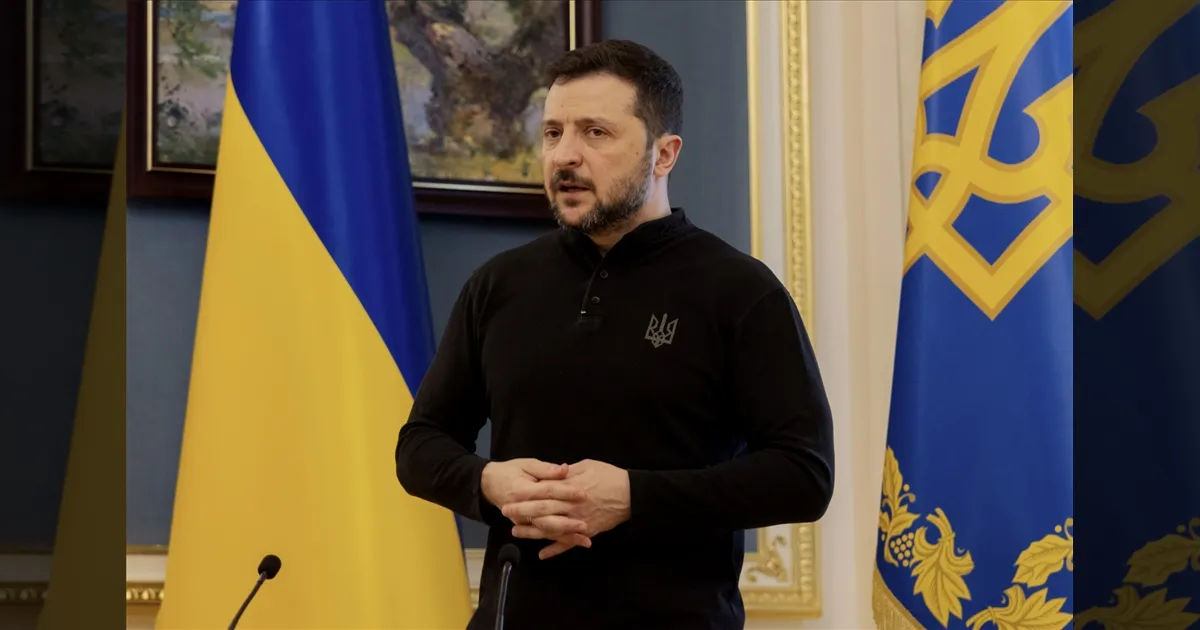 zelenskyy-wants-truce-ready-to-sign-the-mineral-deal-an